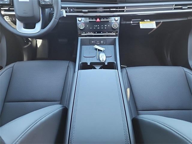 new 2025 Hyundai Santa Fe car, priced at $33,698