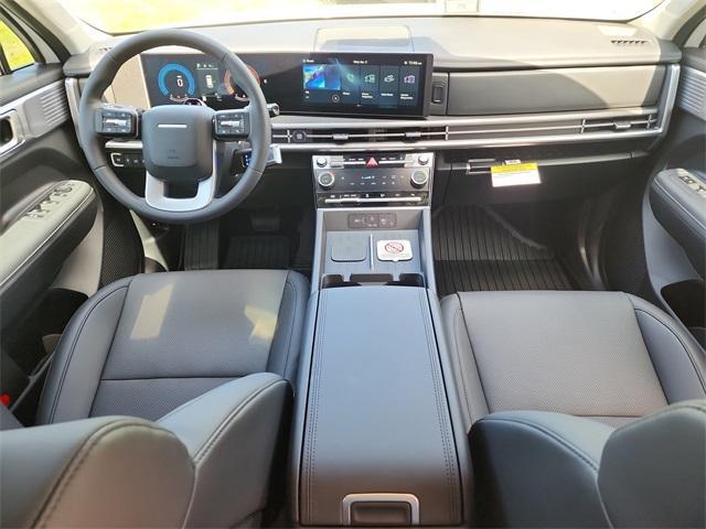 new 2025 Hyundai Santa Fe car, priced at $34,219