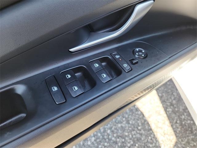 new 2025 Hyundai Elantra car, priced at $25,988