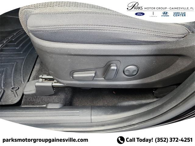 used 2022 Hyundai Santa Fe car, priced at $21,786