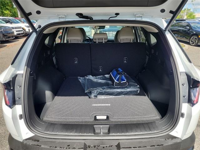 new 2025 Hyundai TUCSON Hybrid car, priced at $34,769
