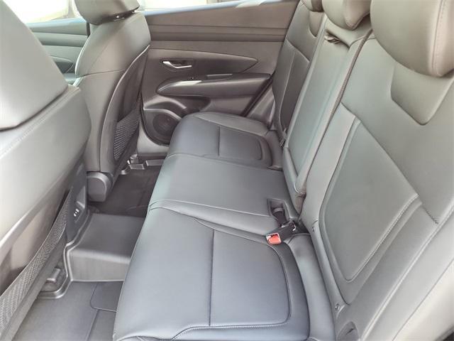 new 2025 Hyundai TUCSON Hybrid car, priced at $34,039