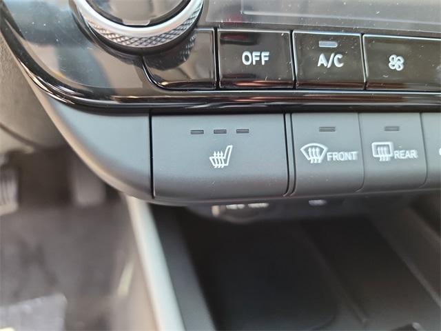 new 2025 Hyundai Elantra car, priced at $26,890