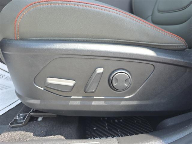 new 2025 Hyundai SANTA CRUZ car, priced at $39,900