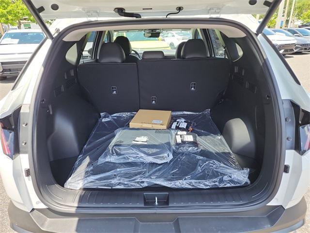new 2025 Hyundai Tucson car, priced at $35,997