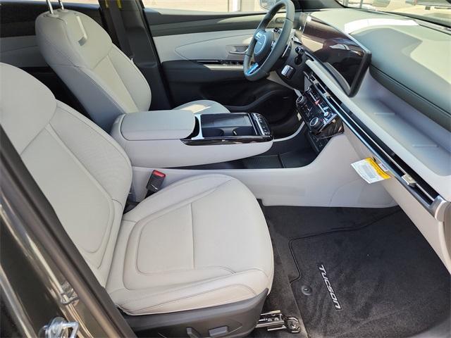 new 2025 Hyundai TUCSON Hybrid car, priced at $40,505