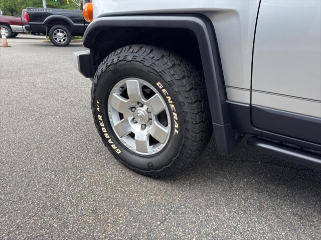 used 2007 Toyota FJ Cruiser car, priced at $32,995