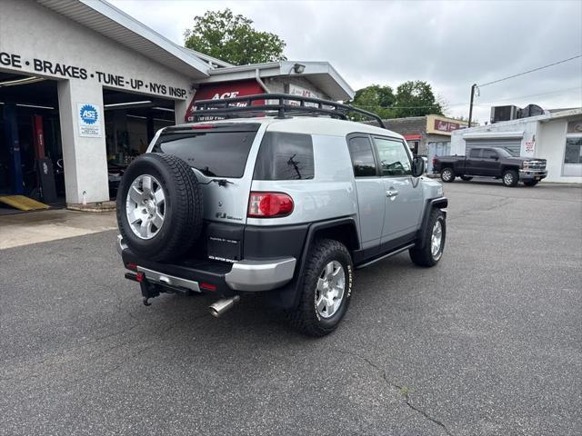 used 2007 Toyota FJ Cruiser car, priced at $32,995
