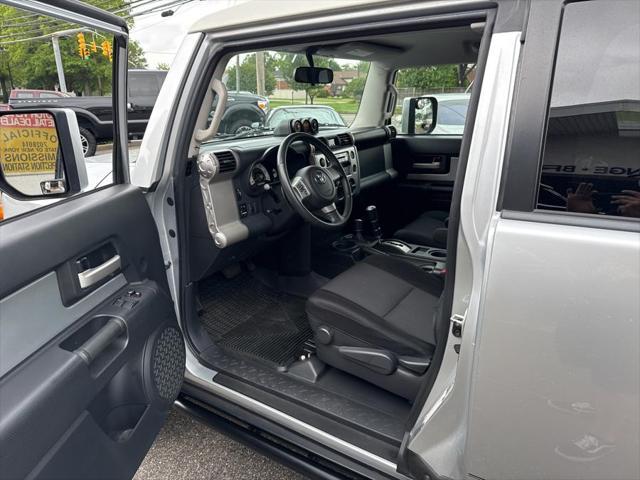 used 2007 Toyota FJ Cruiser car, priced at $32,995
