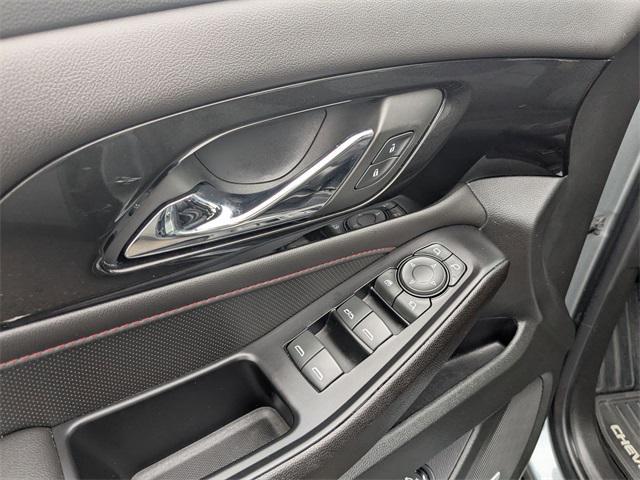 used 2023 Chevrolet Traverse car, priced at $34,867