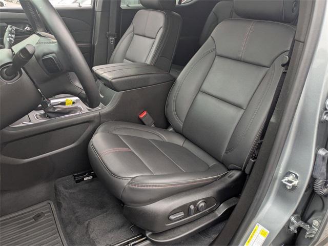 used 2023 Chevrolet Traverse car, priced at $34,867