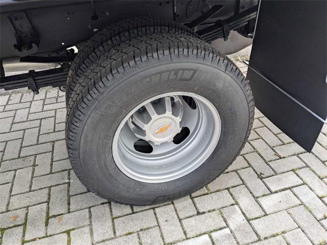 new 2025 Chevrolet Silverado 3500 car, priced at $48,672