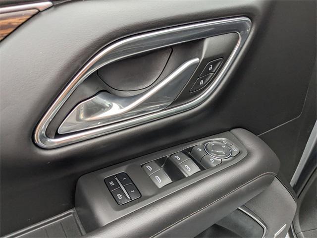 used 2023 Chevrolet Suburban car, priced at $59,998