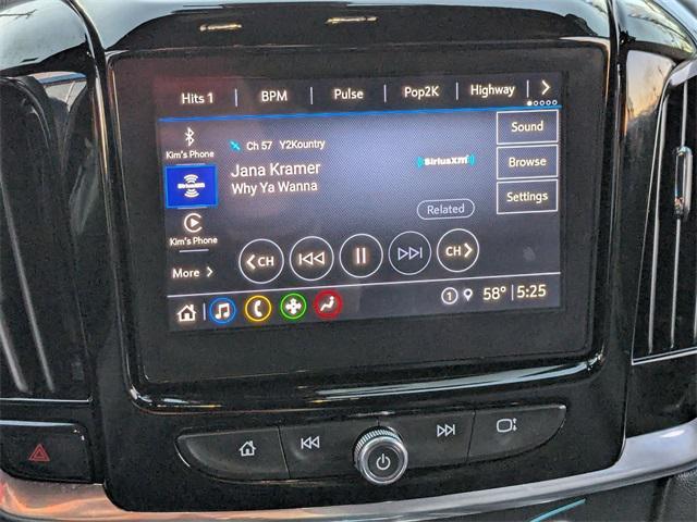 used 2023 Chevrolet Traverse car, priced at $33,999