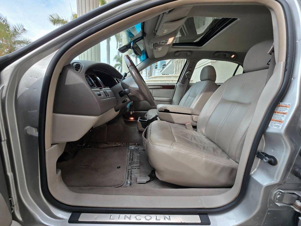 used 2003 Lincoln Town Car car, priced at $22,999