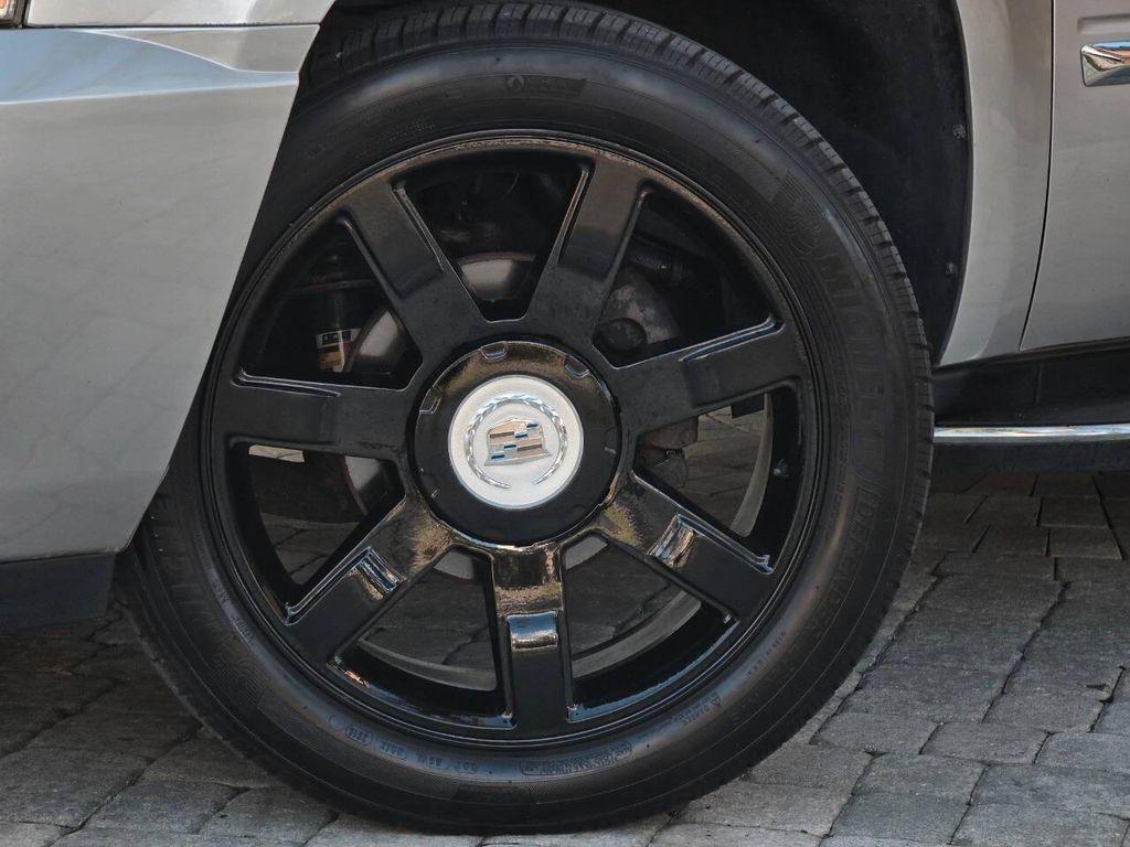 used 2010 Cadillac Escalade car, priced at $29,699