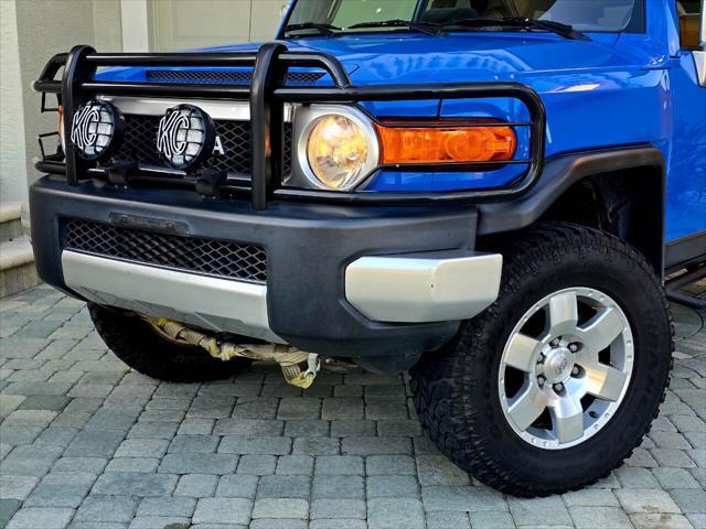 used 2007 Toyota FJ Cruiser car, priced at $34,999