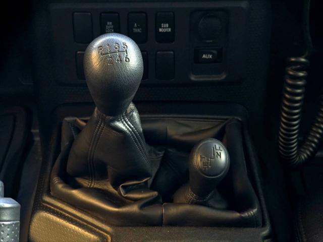used 2007 Toyota FJ Cruiser car, priced at $34,999