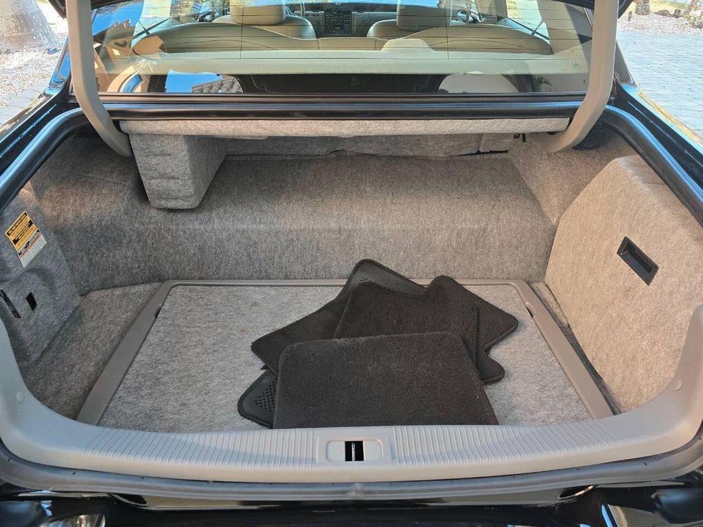 used 2003 Lincoln Town Car car, priced at $28,999