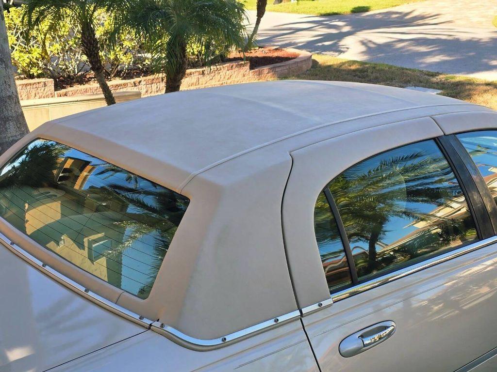 used 2003 Lincoln Town Car car, priced at $33,999