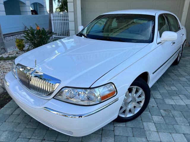 used 2011 Lincoln Town Car car, priced at $21,999