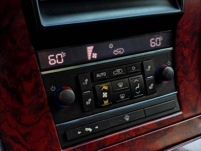 used 2008 Cadillac Escalade EXT car, priced at $27,999