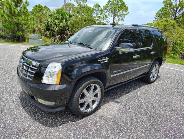 used 2009 Cadillac Escalade car, priced at $23,499