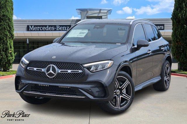 new 2024 Mercedes-Benz GLC 300 car, priced at $61,095