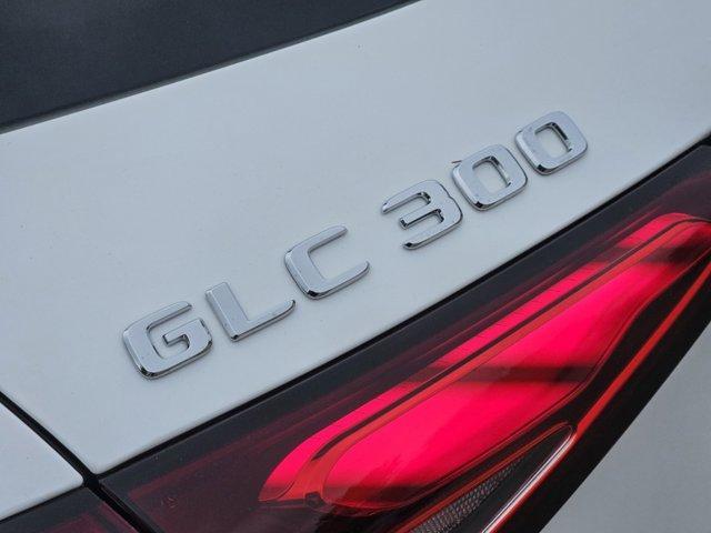 new 2024 Mercedes-Benz GLC 300 car, priced at $58,575