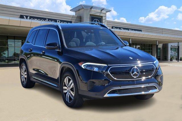 new 2023 Mercedes-Benz EQB 300 car, priced at $58,974