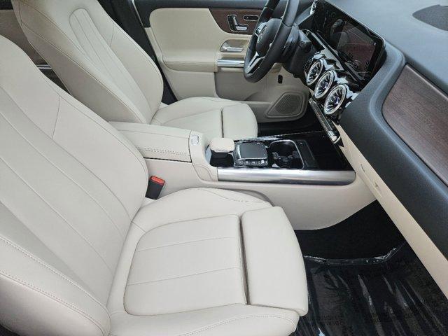 used 2023 Mercedes-Benz GLA 250 car, priced at $38,991