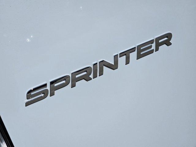 new 2024 Mercedes-Benz Sprinter 2500 car, priced at $62,618
