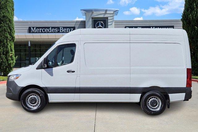 new 2024 Mercedes-Benz Sprinter 2500 car, priced at $62,618