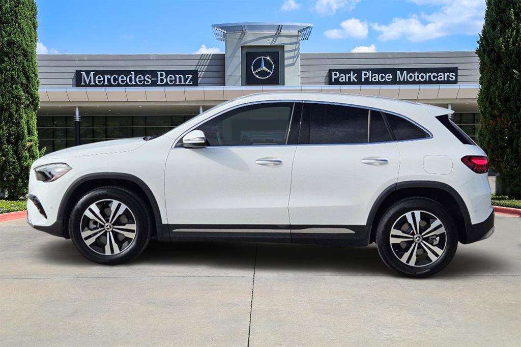 used 2025 Mercedes-Benz GLA 250 car, priced at $39,991