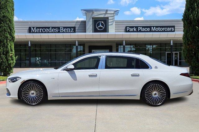 new 2024 Mercedes-Benz Maybach S 680 car, priced at $248,435