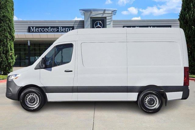 new 2024 Mercedes-Benz Sprinter 2500 car, priced at $61,009