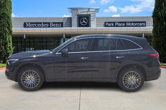 new 2024 Mercedes-Benz GLC 300 car, priced at $58,195