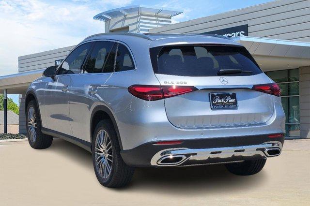 new 2024 Mercedes-Benz GLC 300 car, priced at $56,395