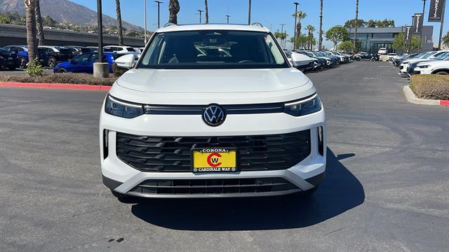 new 2025 Volkswagen Tiguan car, priced at $36,176