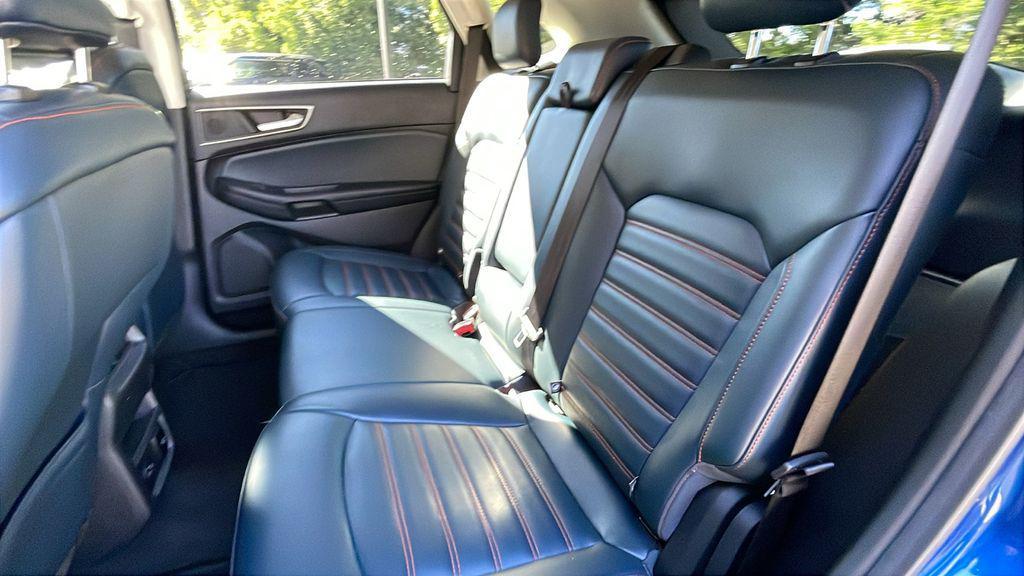 used 2022 Ford Edge car, priced at $18,834