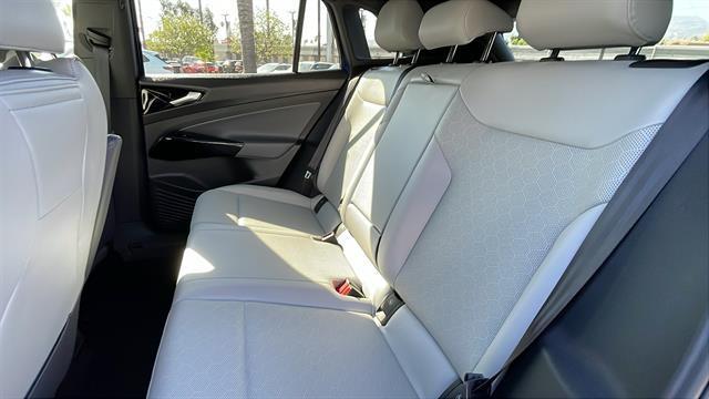 used 2022 Volkswagen ID.4 car, priced at $21,498