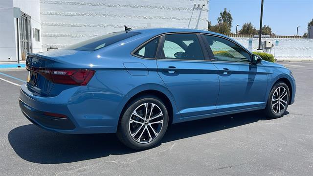 new 2025 Volkswagen Jetta car, priced at $24,511