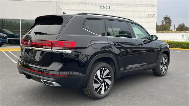 new 2025 Volkswagen Atlas car, priced at $41,141