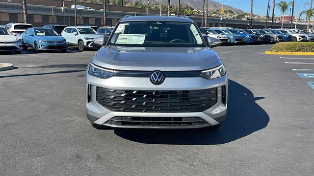 new 2025 Volkswagen Tiguan car, priced at $35,382