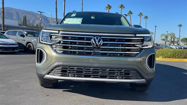new 2026 Volkswagen Atlas car, priced at $48,078