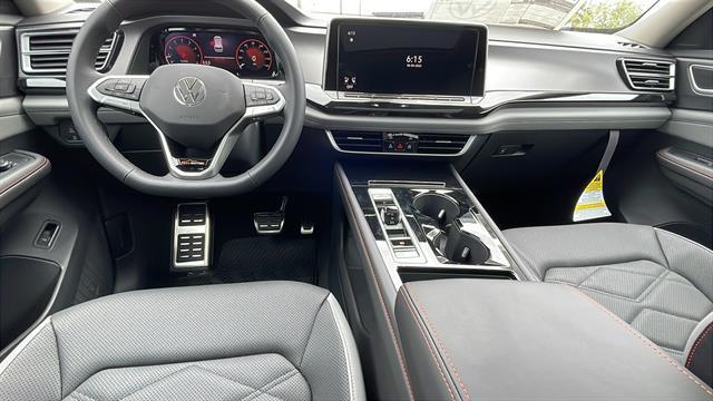 new 2025 Volkswagen Atlas car, priced at $46,929