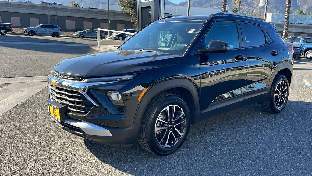 used 2024 Chevrolet TrailBlazer car, priced at $20,964