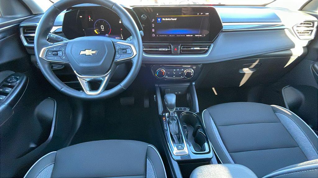 used 2024 Chevrolet TrailBlazer car, priced at $20,964