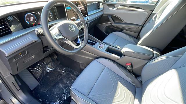 new 2025 Volkswagen Tiguan car, priced at $33,586