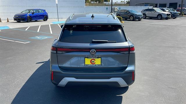 new 2025 Volkswagen Tiguan car, priced at $29,515